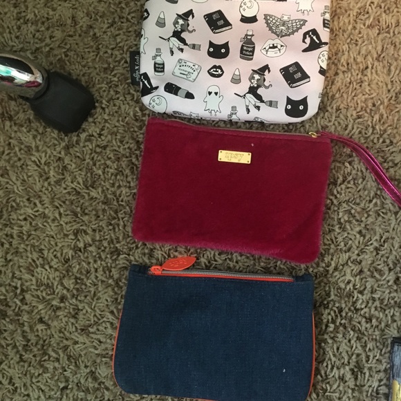 Set of 12 Ipsy Beauty Makeup Bags - Picture 2 of 6